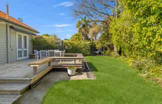 14 Clapham Place, Whanganui East
