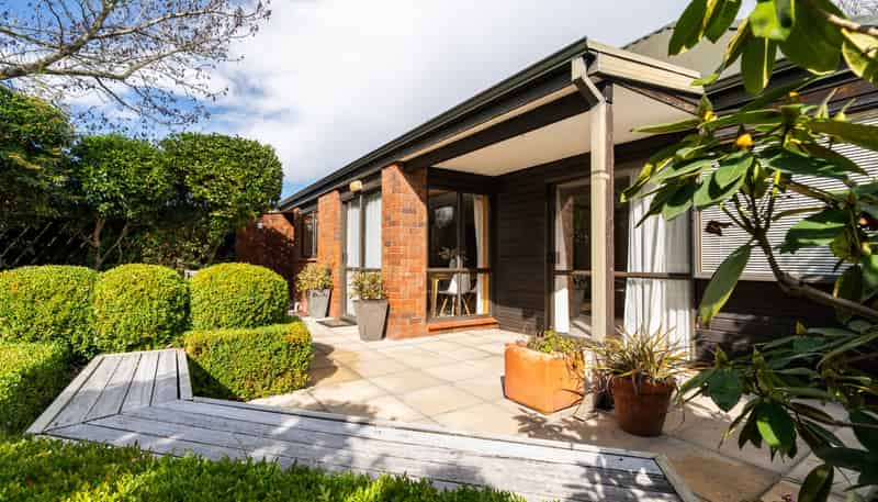 14A Cricklewood Place, Avonhead
