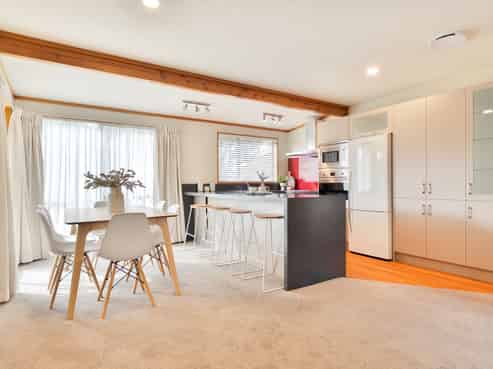 14A Cricklewood Place, Avonhead