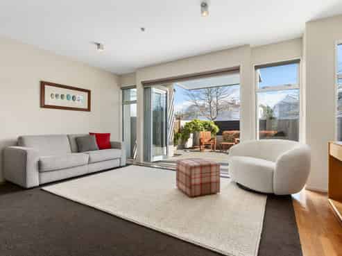5/6 Harts Creek Lane, Northwood