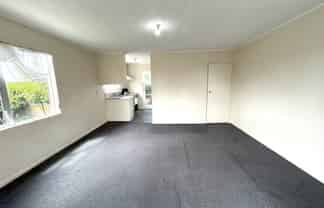 3/1568 Great North Road, Waterview