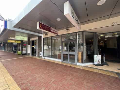 Courtenay Place Retail