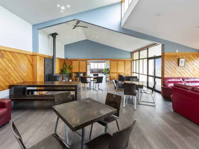 Landmark Property with Accommodation – Live Onsite