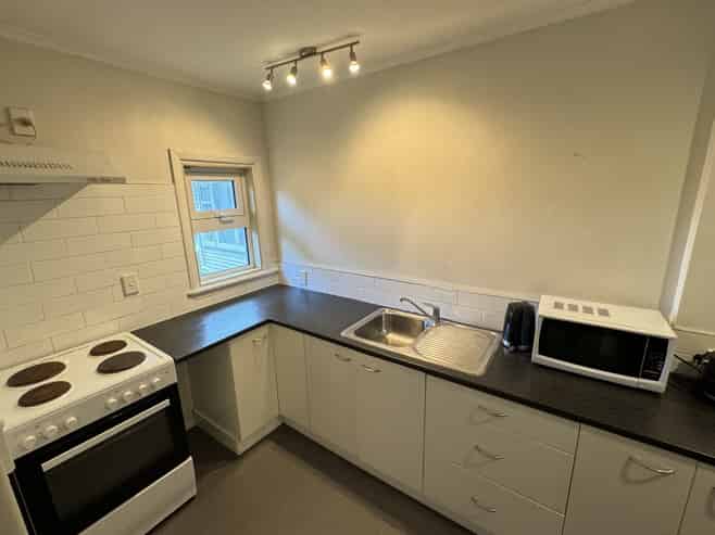 155b Onslow Road, Khandallah