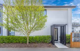 23 Hargest Crescent, Sydenham
