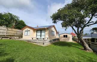 26 Puriri Street, Helensville
