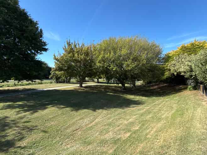 2/116 Alfred Street, Blenheim