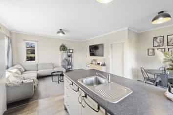166 Charlton Road, Upper Charlton