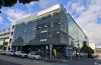 Modern Level 2 Newmarket Office