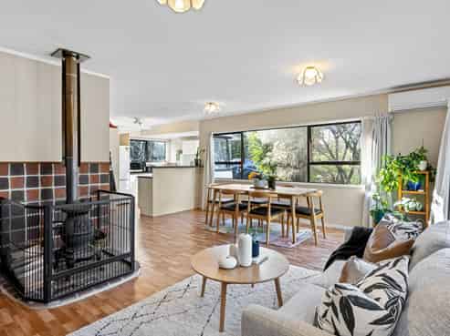 10A Stillwater Crescent, Stillwater
