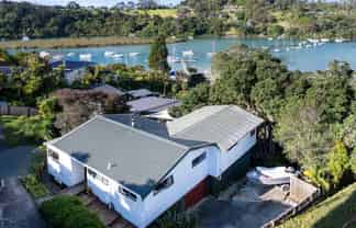 10A Stillwater Crescent, Stillwater