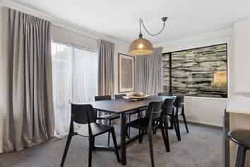 33 McDonnell Rd, Arrowtown