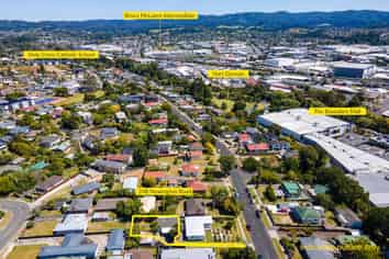2/24 Newington Road, Henderson