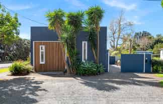 6 Domain Road, Onerahi