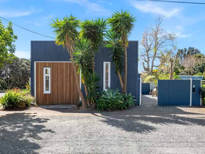 6 Domain Road, Onerahi