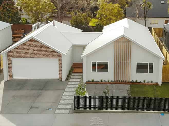 42B Batt Street, West End