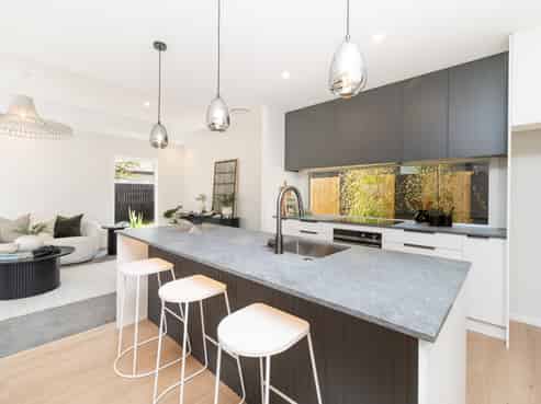 42B Batt Street, West End