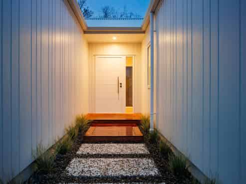 42B Batt Street, West End