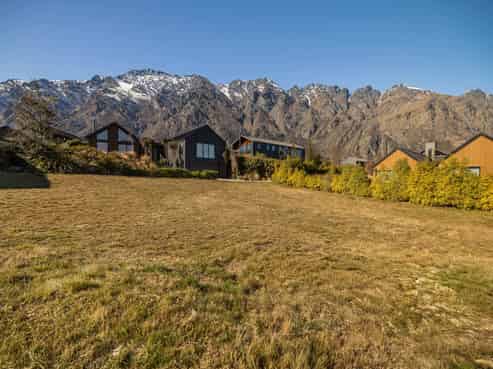 5 Falconer Rise, Jacks Point