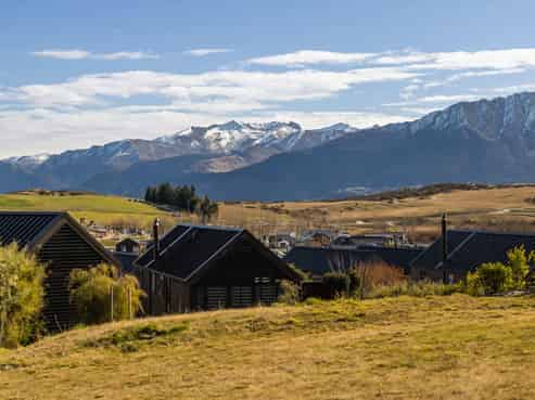 5 Falconer Rise, Jacks Point