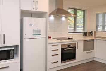 6/5 Jones Crescent, Melville