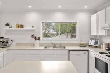 28 Tawhiri View, Pyes Pa