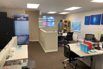 PRACTICAL AIRPORT OFFICE SPACE
