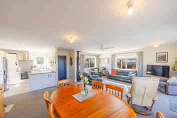 2A Williams Street, Otane