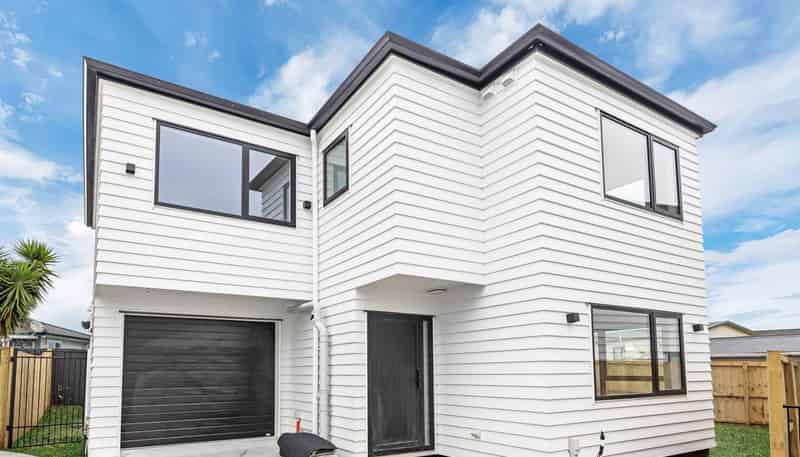 29B & 29C Yearsley Place, Manurewa
