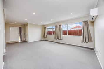 28 Crossandra Drive, Mangere