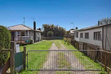 39B McKenzie Street, Taneatua