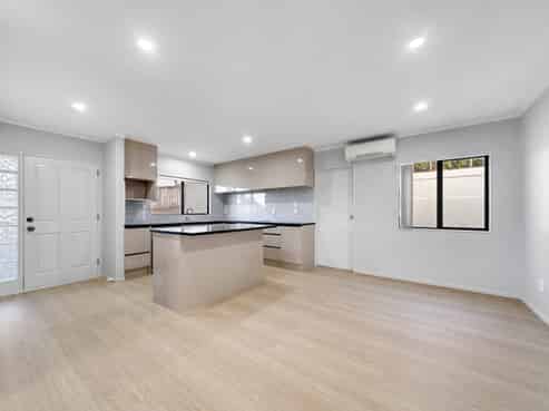 1/14 Santa Monica Place, Goodwood Heights
