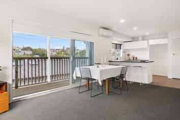 16a Balmoral Terrace, Otumoetai