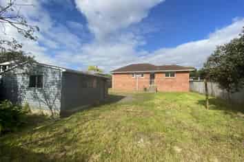 10 Thompson Terrace, Manurewa