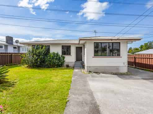 116 Clayton Avenue, Otara