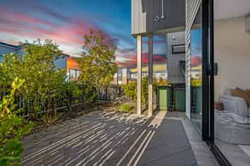 43 Westgate Drive, Westgate