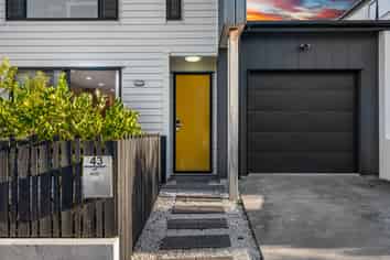 43 Westgate Drive, Westgate