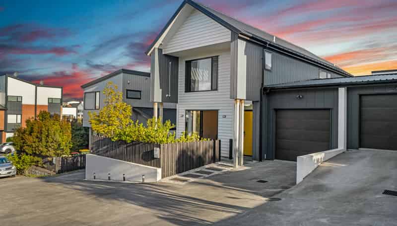 43 Westgate Drive, Westgate