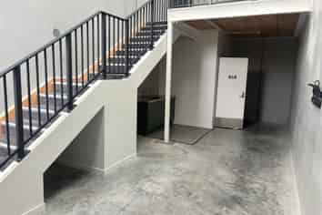 Versatile Westgate Unit with Mezzanine 