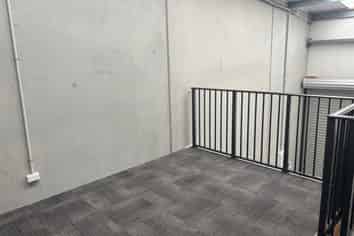 Versatile Westgate Unit with Mezzanine 