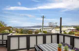 2/34 Puriri Street, Hilltop