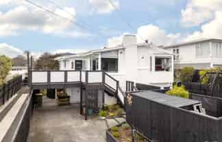 2/34 Puriri Street, Hilltop