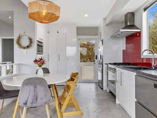2/34 Puriri Street, Hilltop