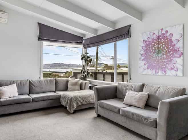 2/34 Puriri Street, Hilltop