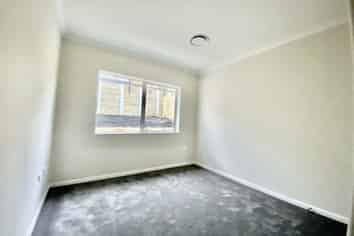110 Mcquoids Road, Flat Bush
