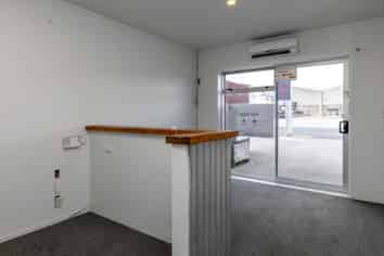 Prime Commercial Opportunity - Workshop & Office
