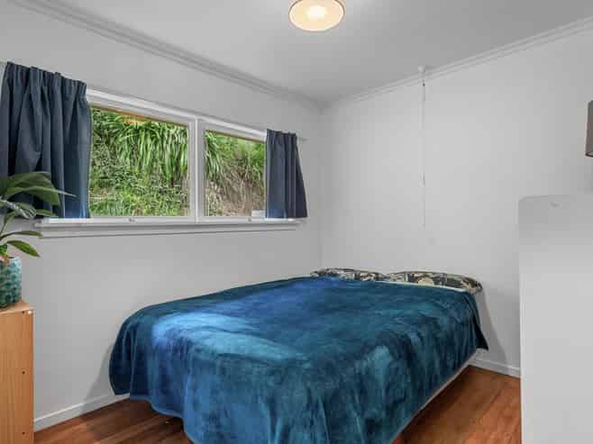 36 Seymour Avenue, The Brook