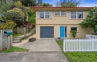 36 Seymour Avenue, The Brook