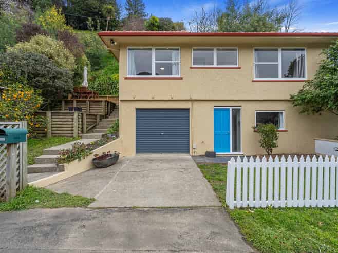 36 Seymour Avenue, The Brook