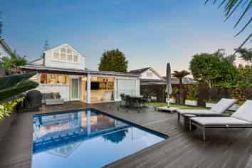 19 Bayfield Road, Herne Bay
